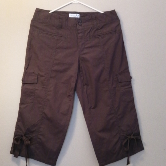 Caribbean Joe, Island Supply Company, ladies dark brown Capri, Size 6, petite - Picture 2 of 9